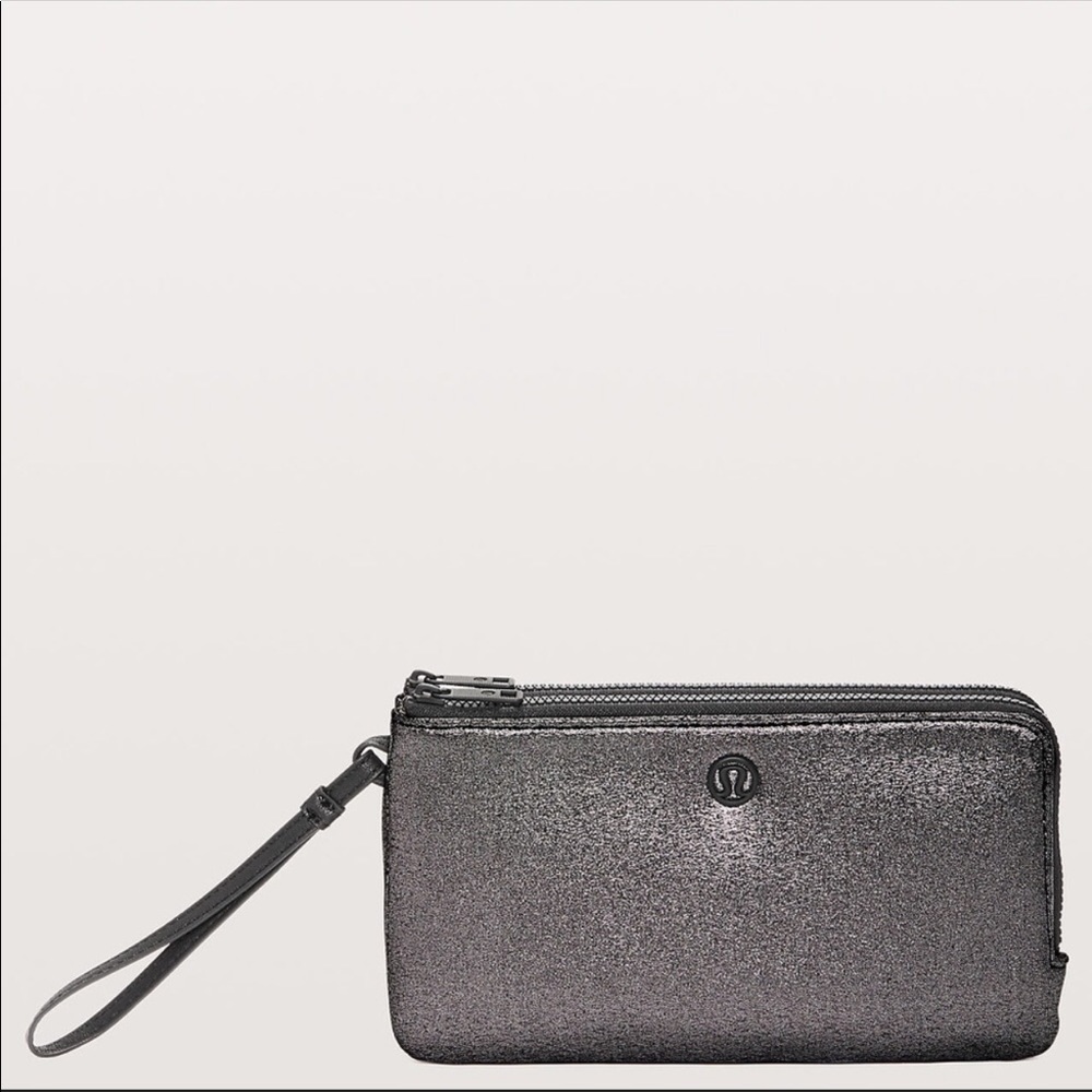 Lululemon double up pouch wristlet